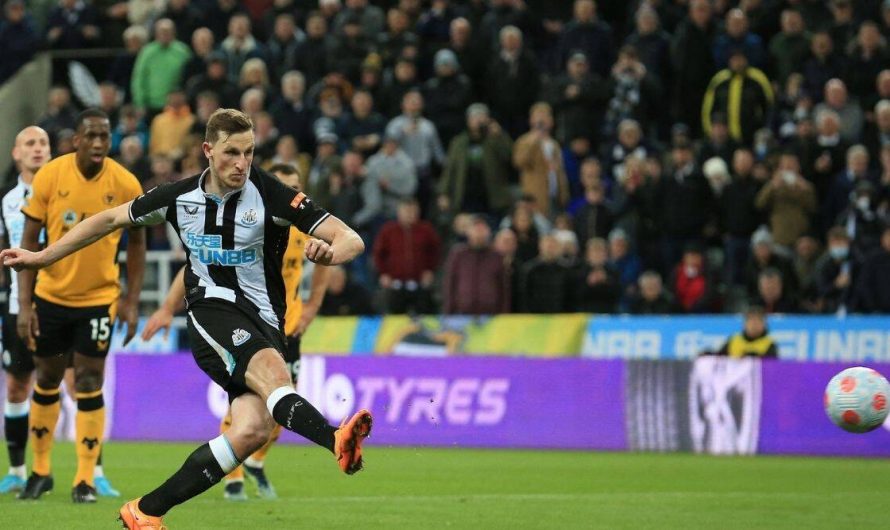 Newcastle beat Wolves to move 10 points clear of relegation zone