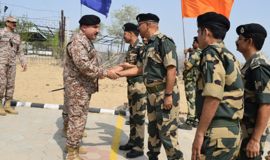Rangers, BSF commanders meet along Pak-India border