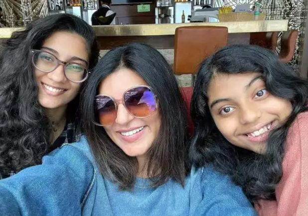 Not Married… No Rings, Sushmita Sen clarifies the wedding rumours